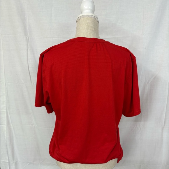 Gymshark Men's Bright Red Short Sleeve Crew Tee - Picture 5 of 11